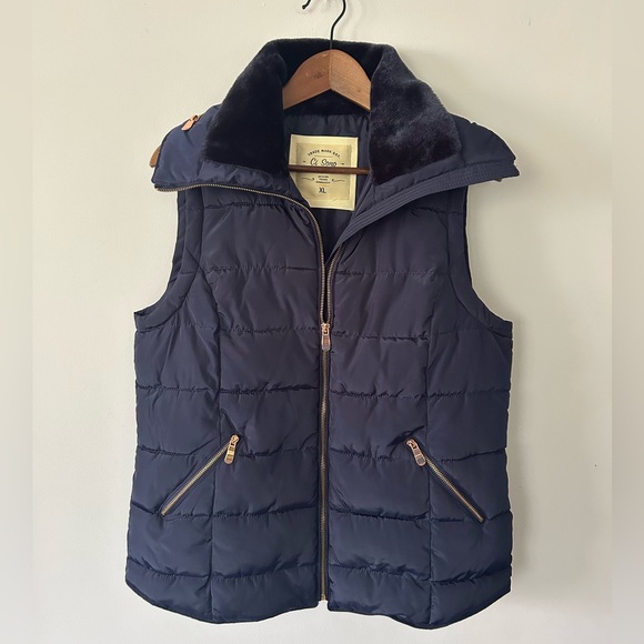 Ci Sono Navy Blue Puffer Vest with Faux Fur Trim, NWOT, XL - Picture 1 of 7
